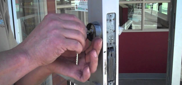 commercial door lock repair Greenacres
